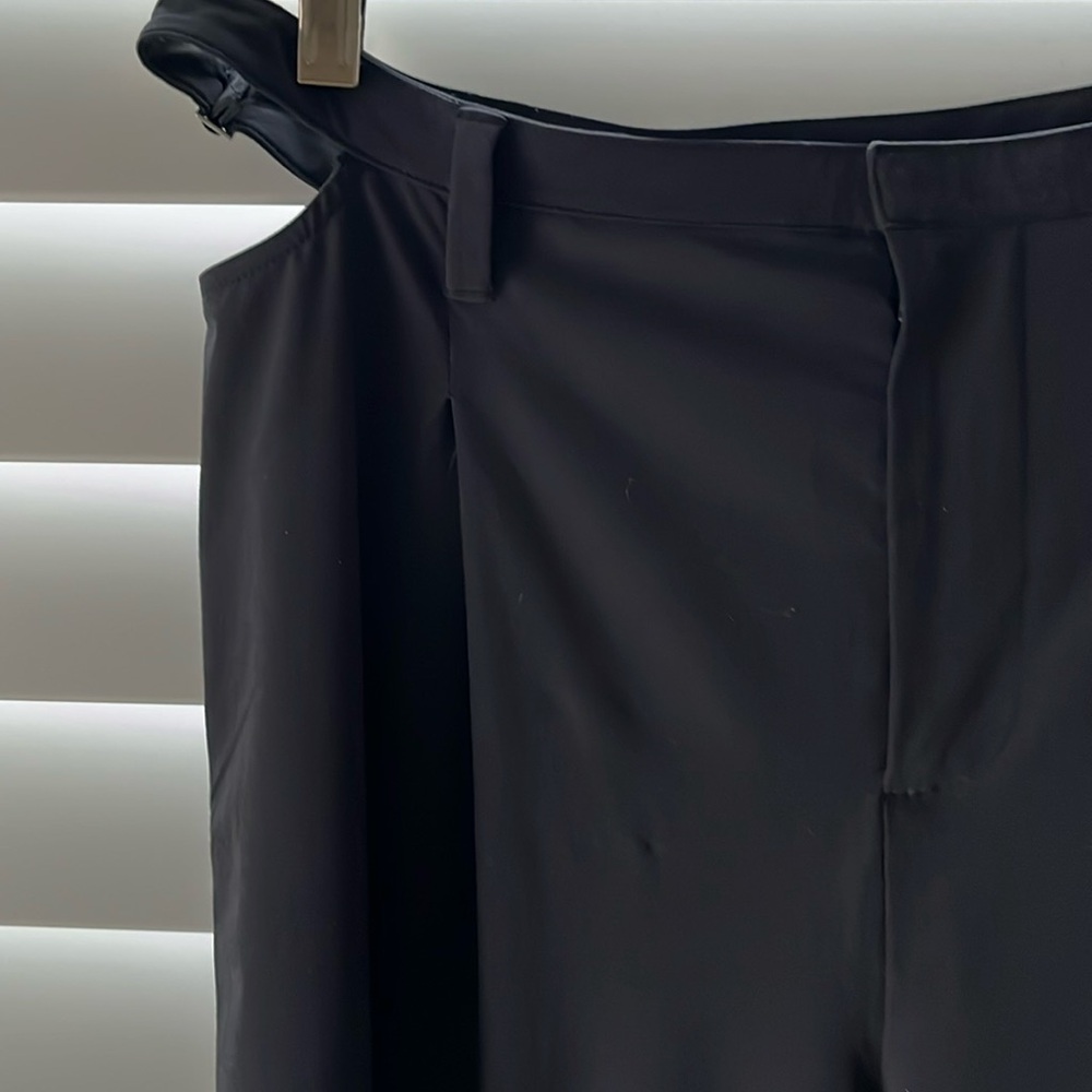 ALO Yoga Black Women's Trousers